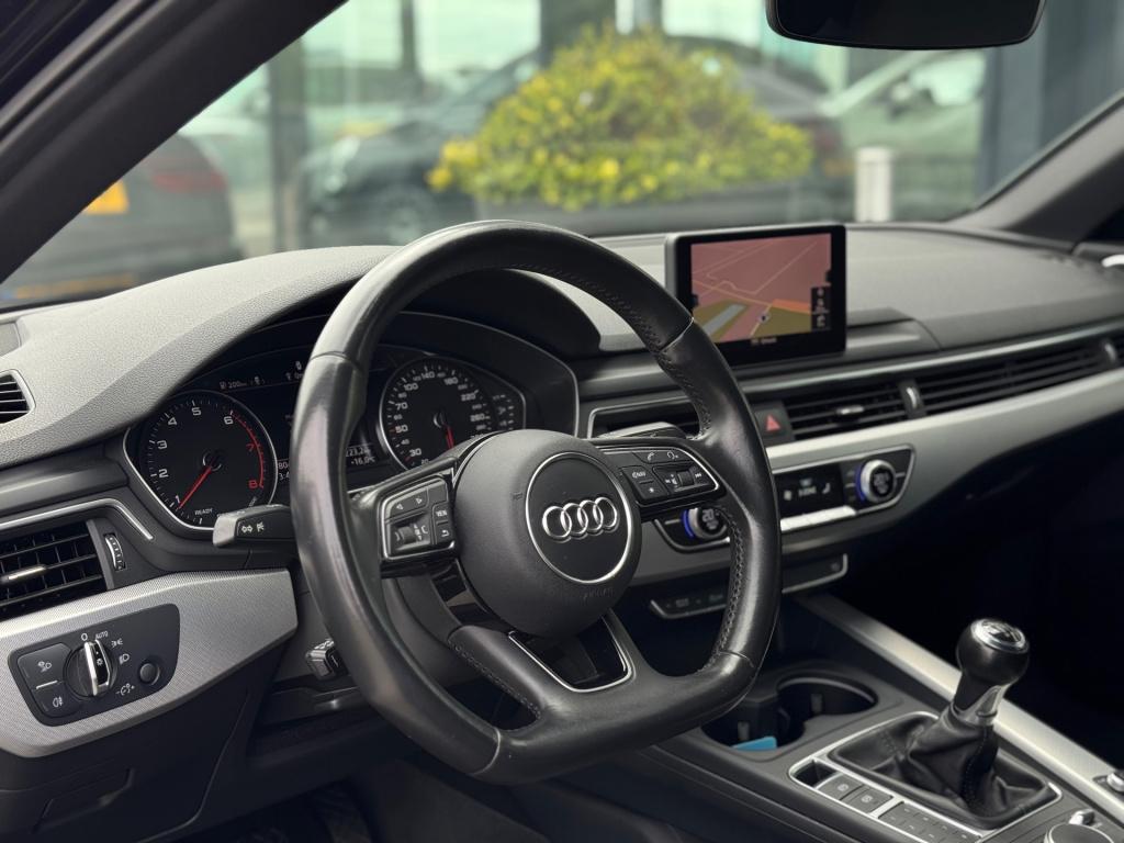 Audi A4 limousine 1.4 tfsi sport pro line * carplay * 18 inch * nap