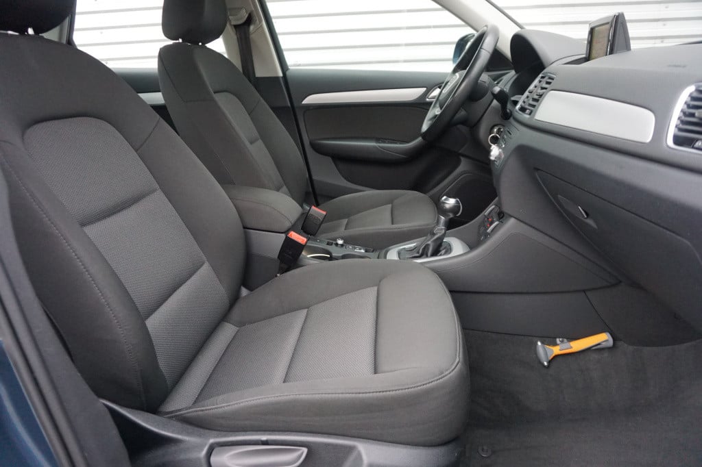 Audi Q3 1.4 tfsi cod adrenalin automaat - climate / navi / cruise / parkeer