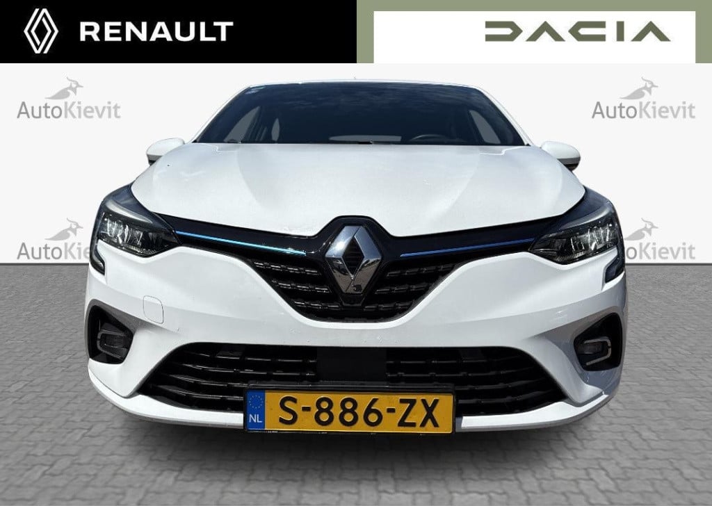 Renault Clio 1.6 e-tech hybrid 140 intens