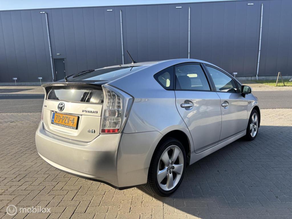 Toyota Prius 1.8 executive