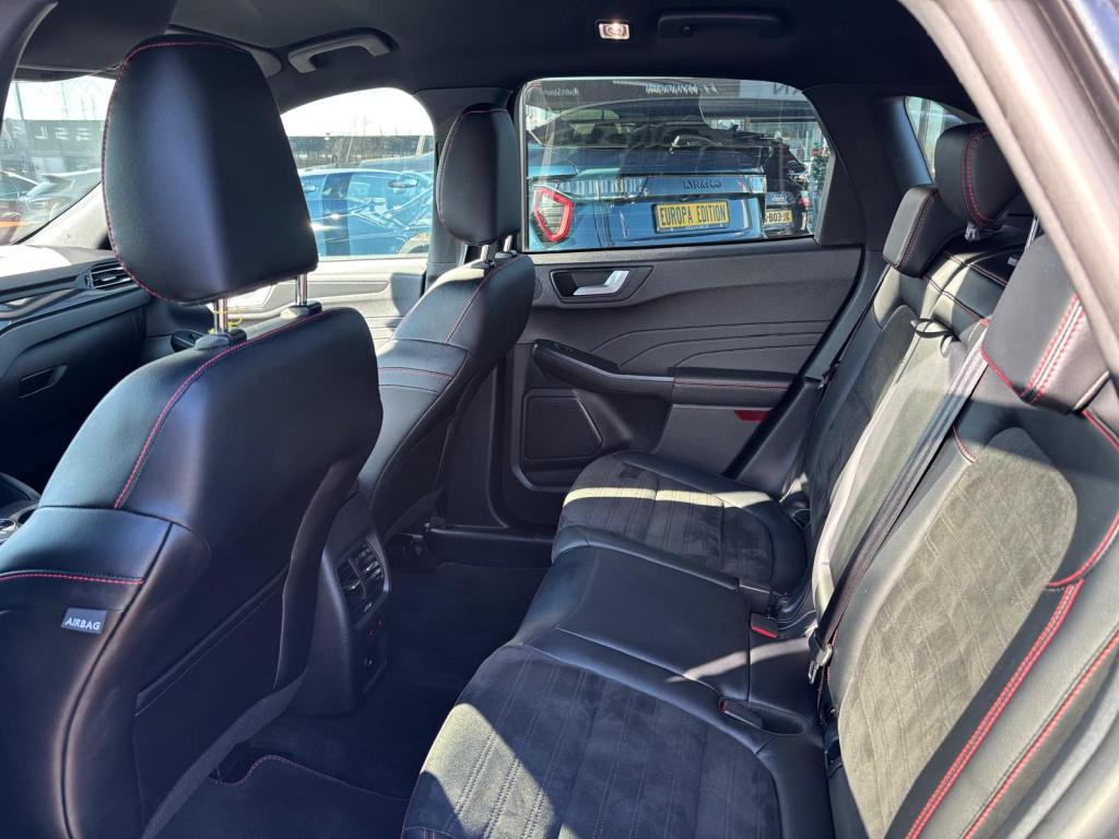 Ford Kuga 2.5 phev 225pk st-line x, winterpakket