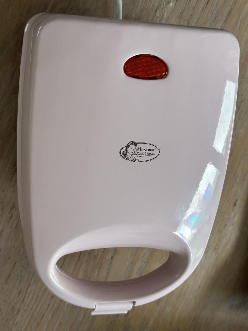 Mini Waffle Cup Maker