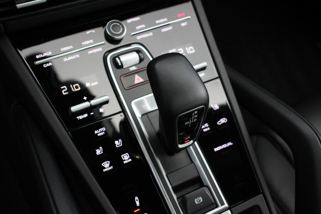 Porsche Cayenne coupé 3.0 e-hybrid | sosftclose | stoelventilatie | 360 cam