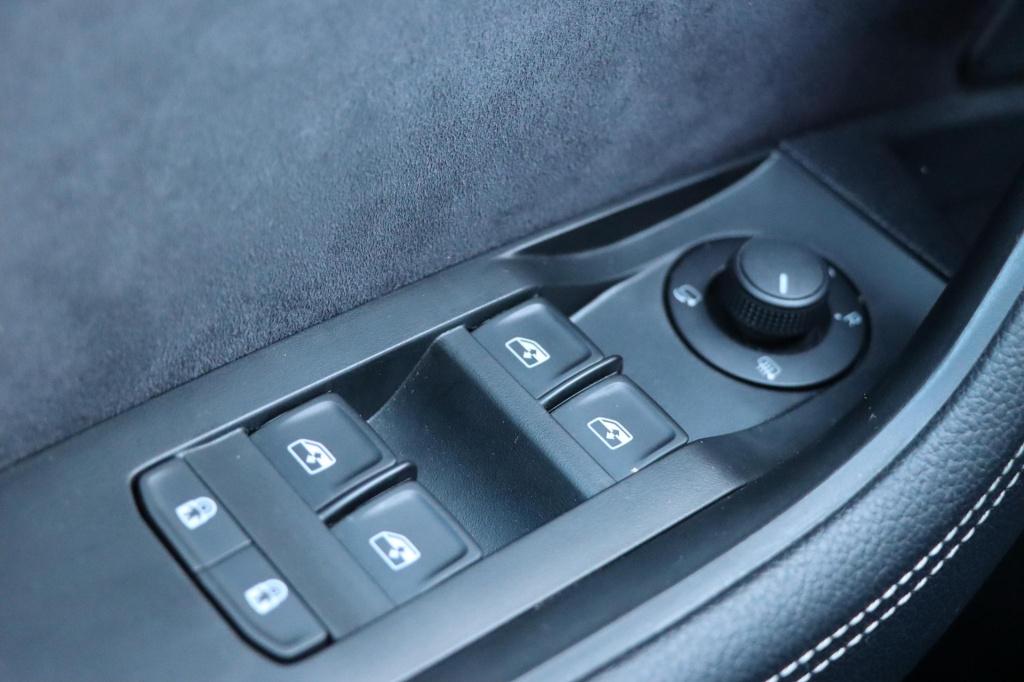 Skoda Superb combi 1.4 tsi iv sportline 218pk dsg6