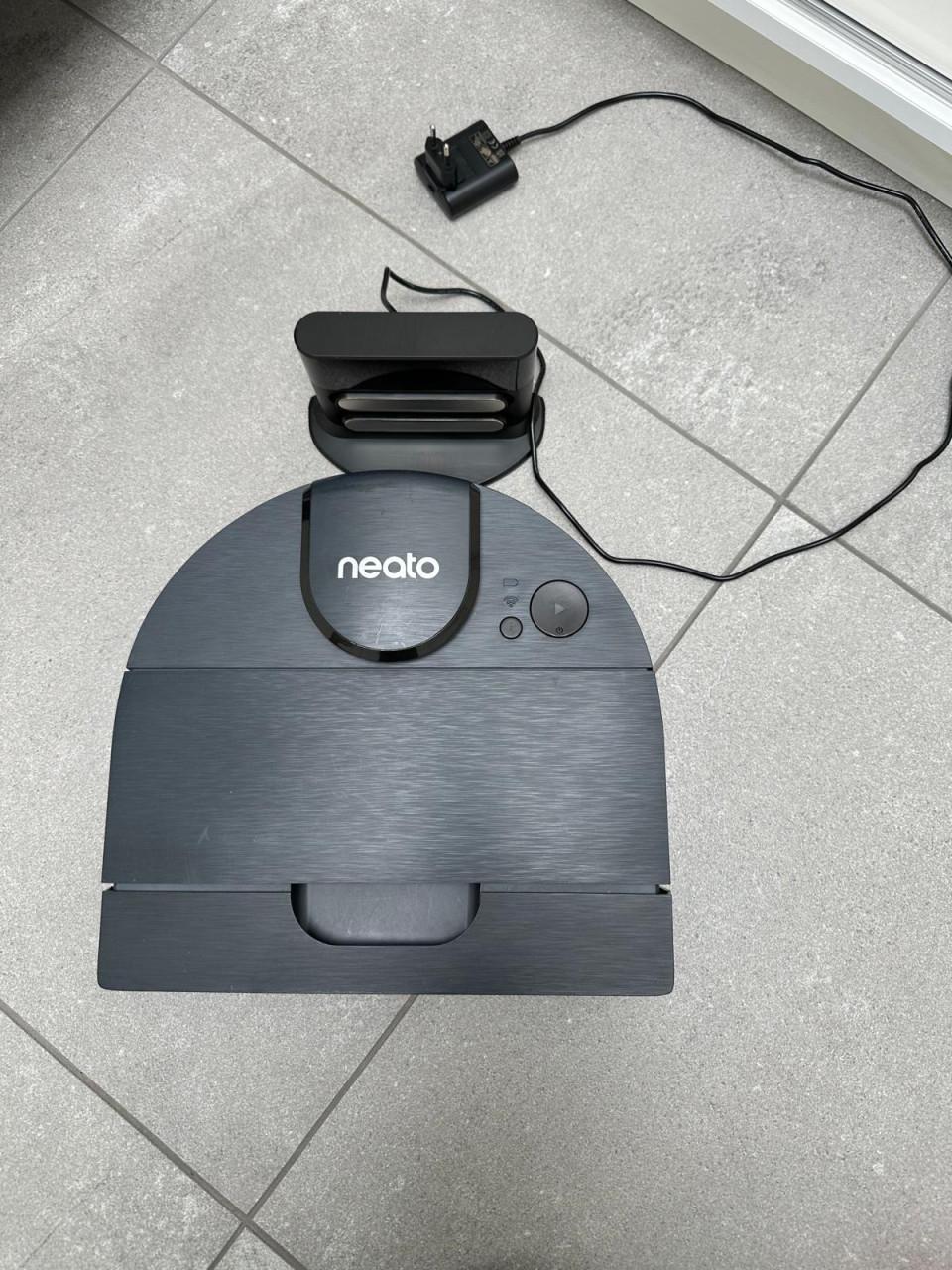 Neato D8 Robotstofzuiger