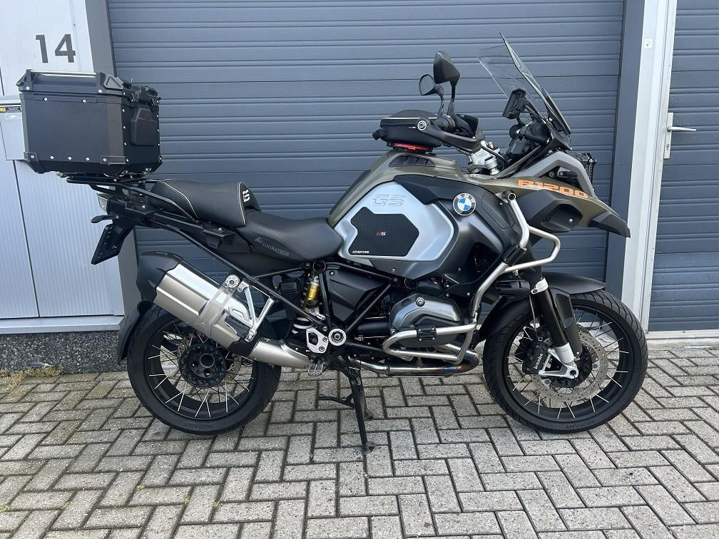 Puntgave BMW R1200GS LC Adventure uit 2014 bomvol opties, rijklaar €9950,-