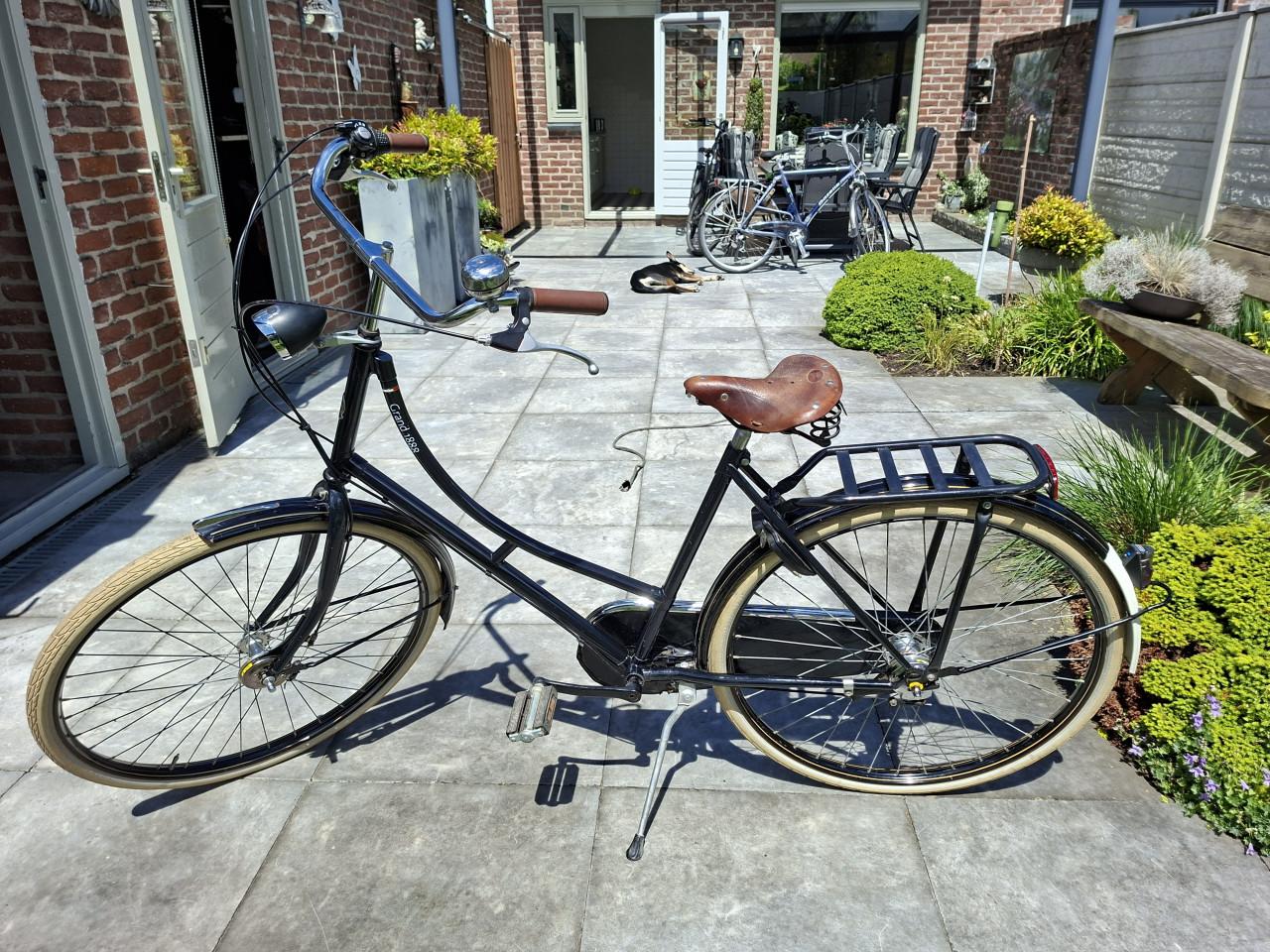 Mooie oma fiets grand 1888