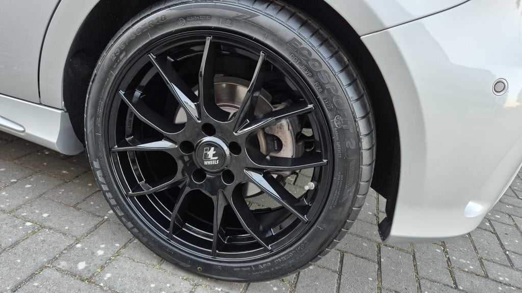 Mercedes-Benz A-Klasse 180 bus.sol amg*led*navi*stoelvrw*18 inch*leder*zwar
