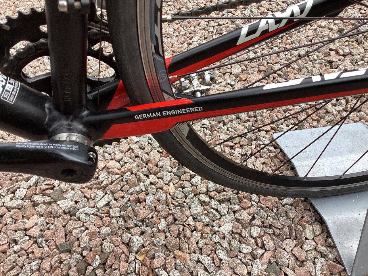 Nette Racefiets Focus Cayo XL, 60 cm, c/t aluminium frame, carbon voorvork.
