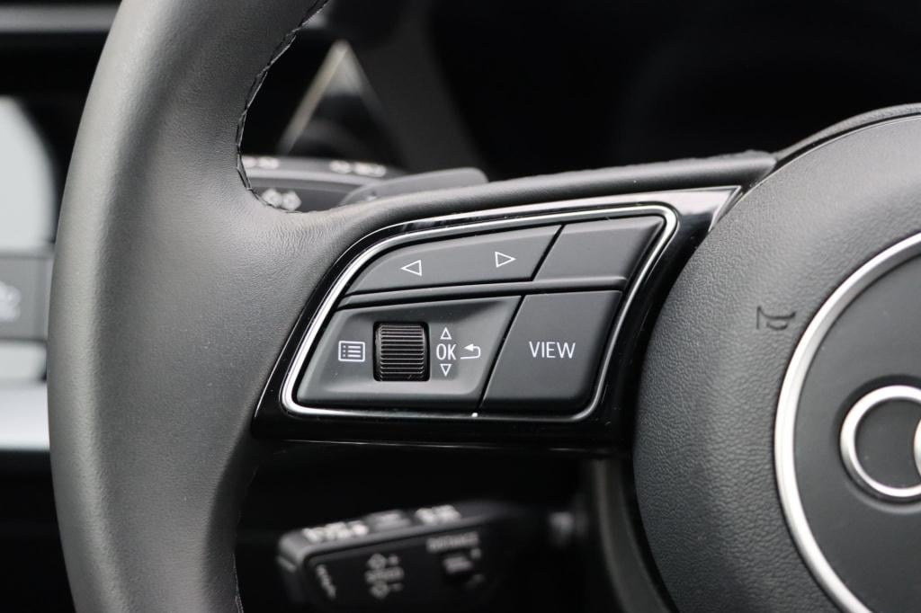 Audi A3 sportback 40 tfsi e s edition 204pk s-tronic