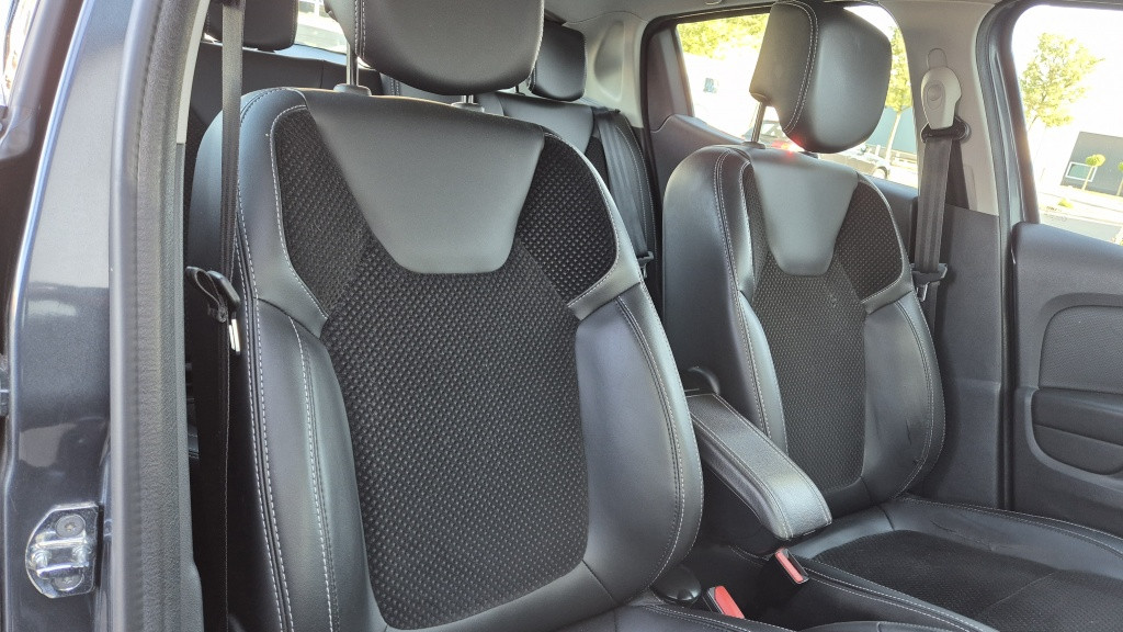 Renault Clio *led*navi*airco*lmv*isofix*nap 0.9 tce intens