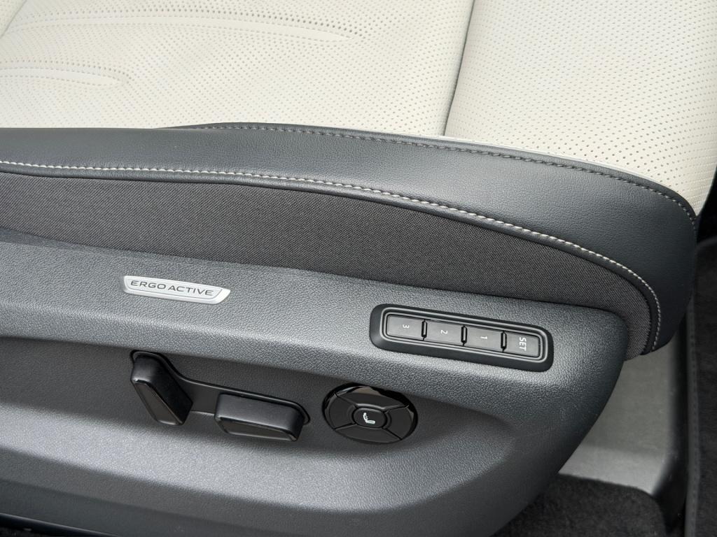 Volkswagen Tiguan 1.5 ehybrid elegance | full option | leder | panormadak |