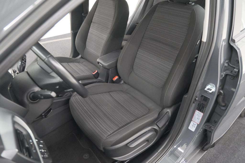 Kia Stonic 1.0 t-gdi mhev dynamicline | camera | apple carplay | parkeersen