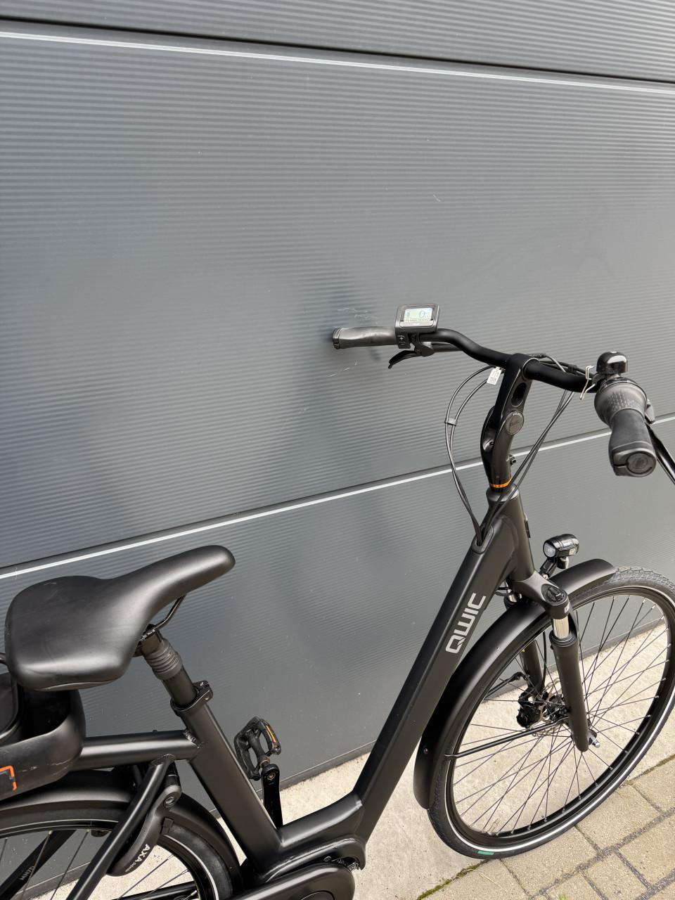 Qwic Premium middenmotor elektrische fiets 400WH