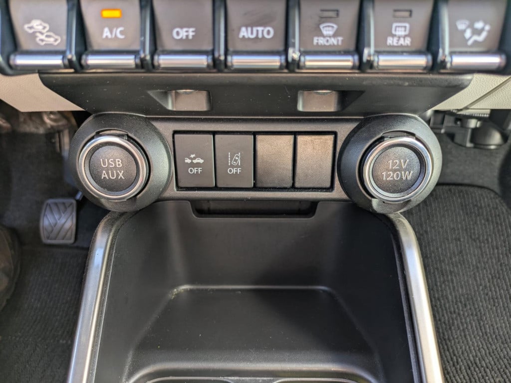 Suzuki Ignis 1.2 stijl smart hybrid | trekhaak | airco | navigatie | carpla