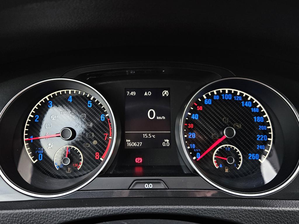 Volkswagen Golf 1.0 tsi comfortline | carplay | camera | trekhaak