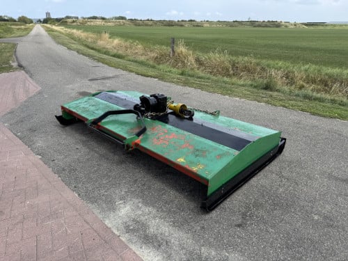 Weidebloter 275