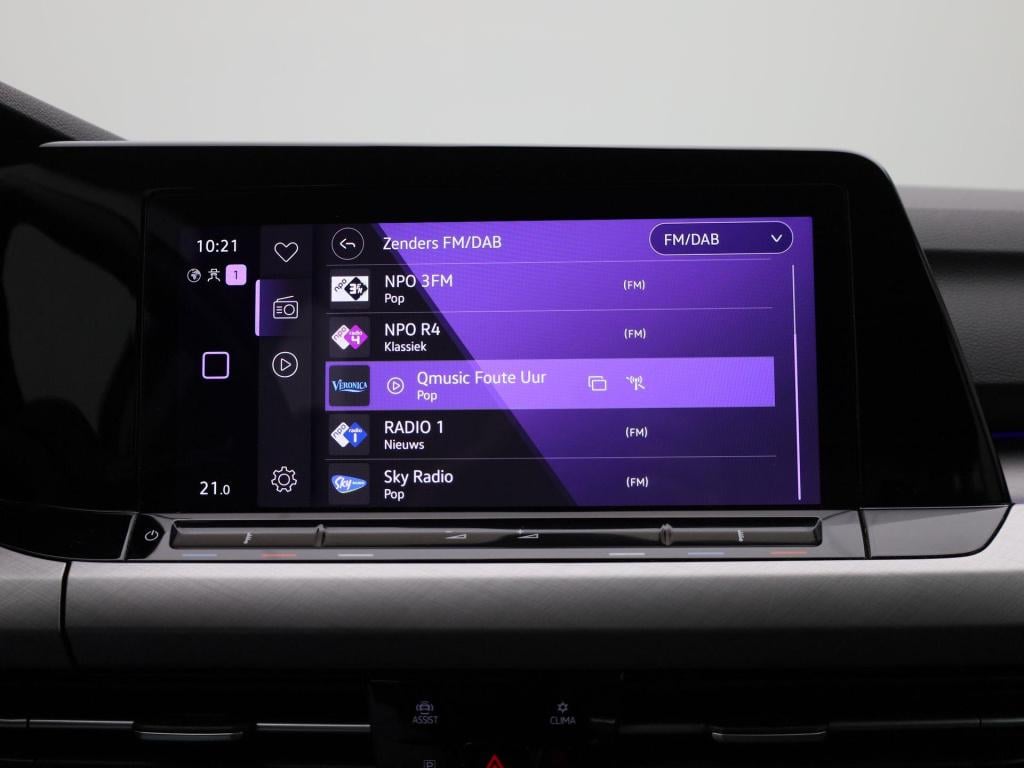 Volkswagen Golf variant 1.0 tsi life | virtual cockpit | sfeer verlichting 