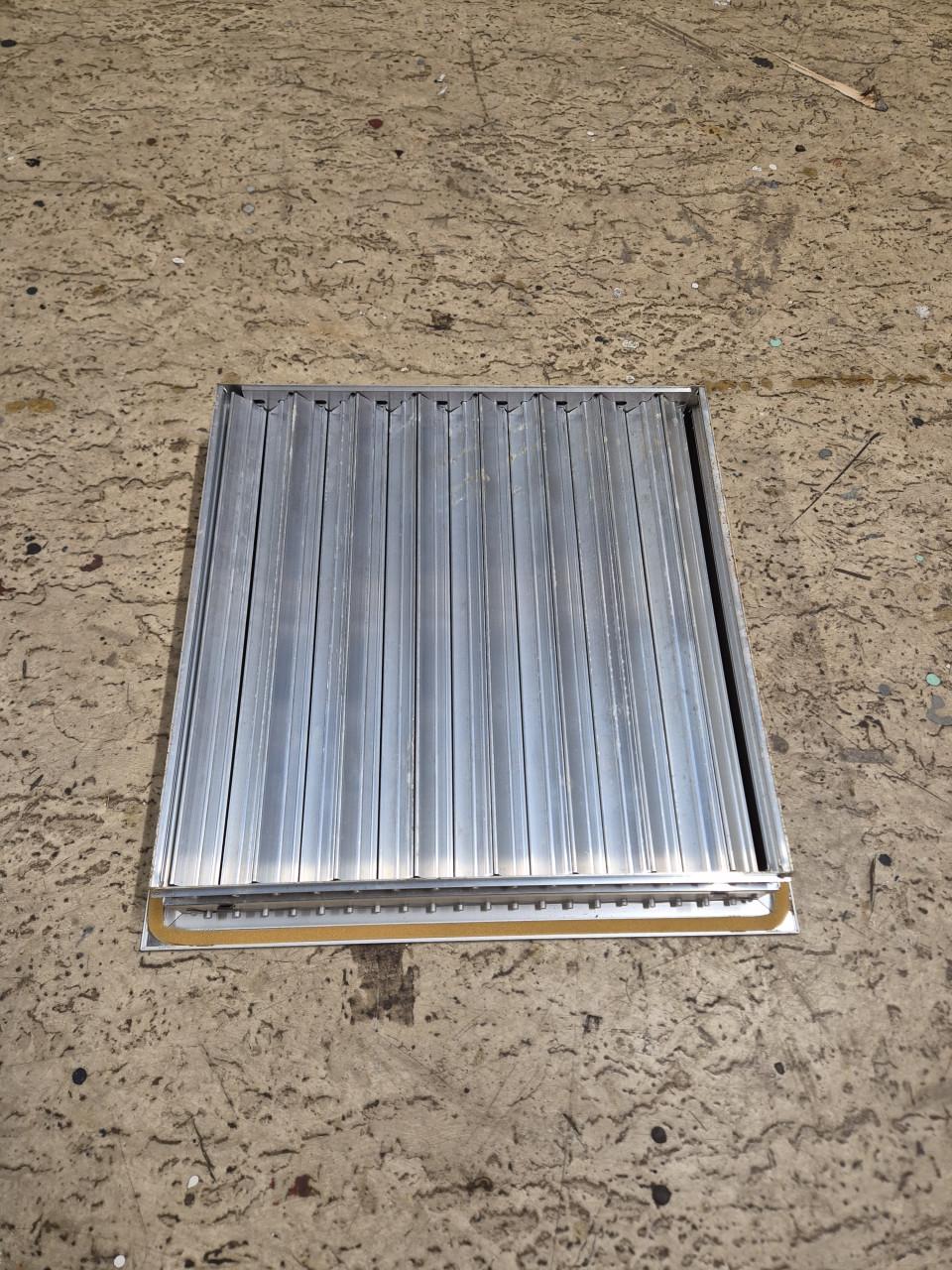 Aluminium brandwerend ventilatierooster 45x45 cm