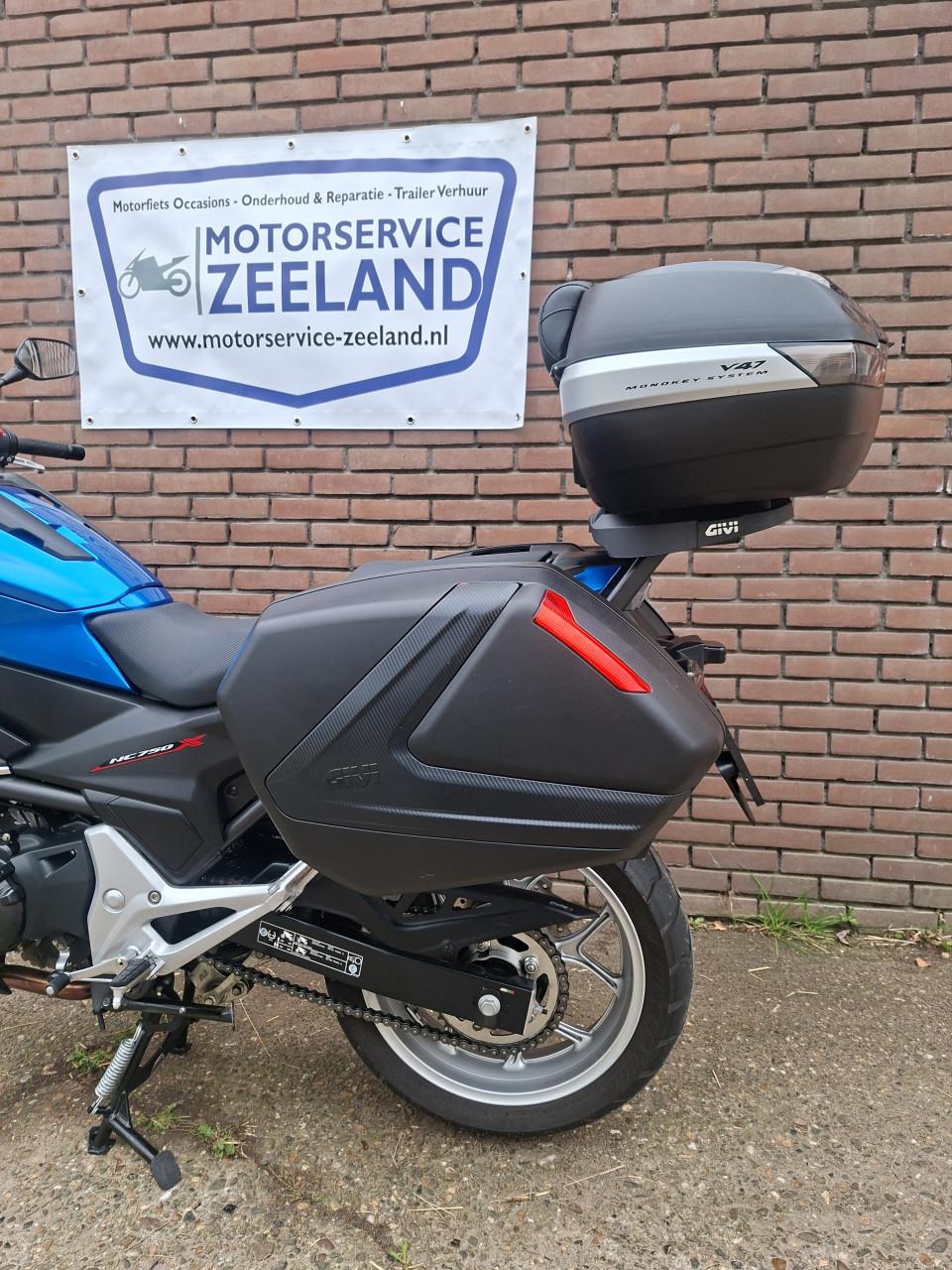 Honda NC 750X (Plaatje!)