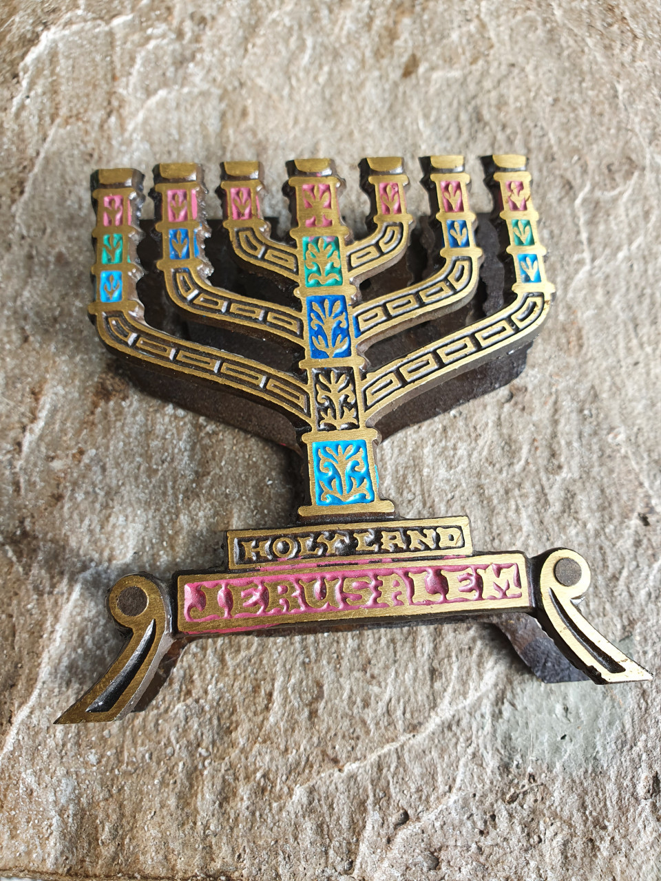 Vintage kleurrijke Jeruzalem servet of brief houder in mooie staat...