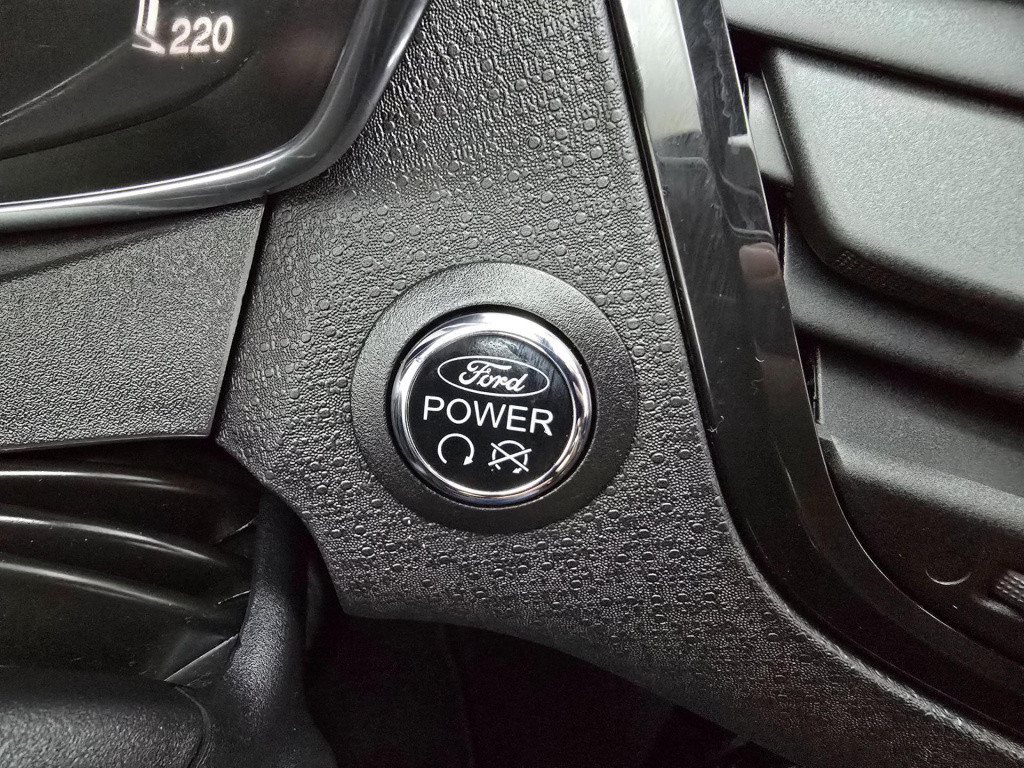 Ford Fiesta occasion met cruisecontrol en bluetooth connecten | tweedehands