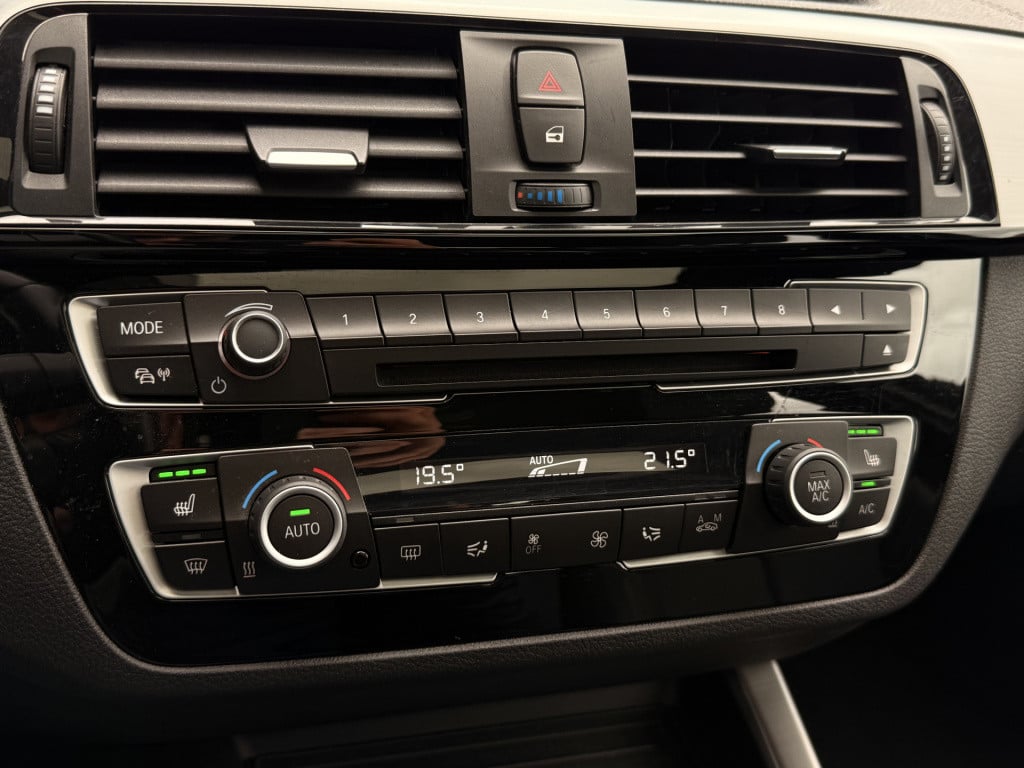 BMW 1 Serie 116i m sport edition | pano | stoelverwarming | leder | afn tre
