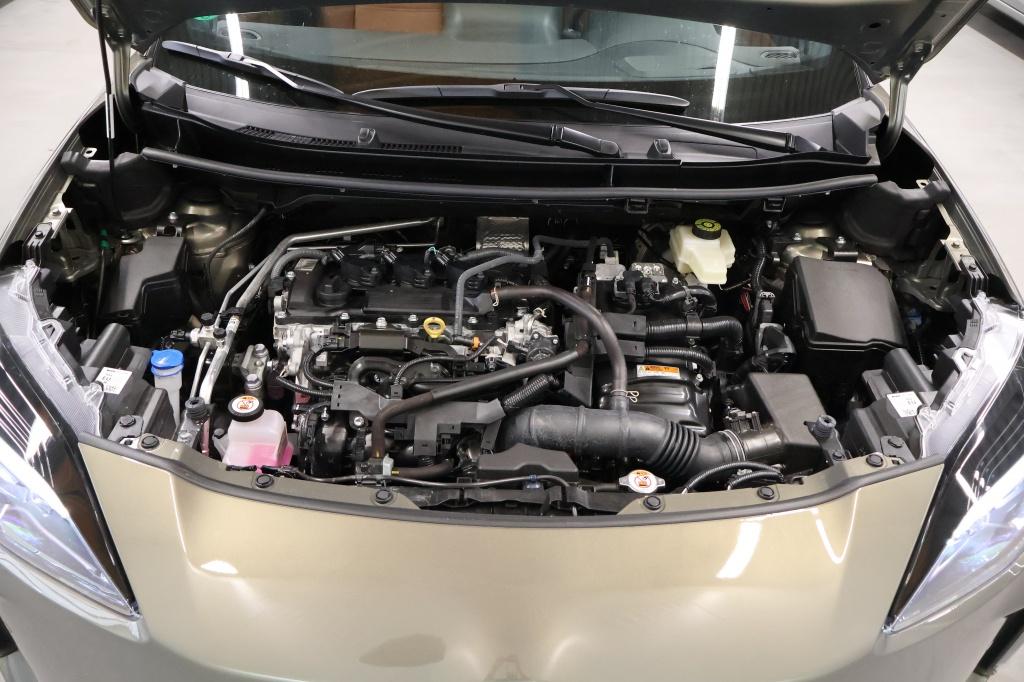 Toyota Yaris Cross 1.5 hybrid adventure | nl auto | bruin leder | full opti