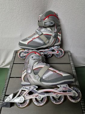 Fila skates