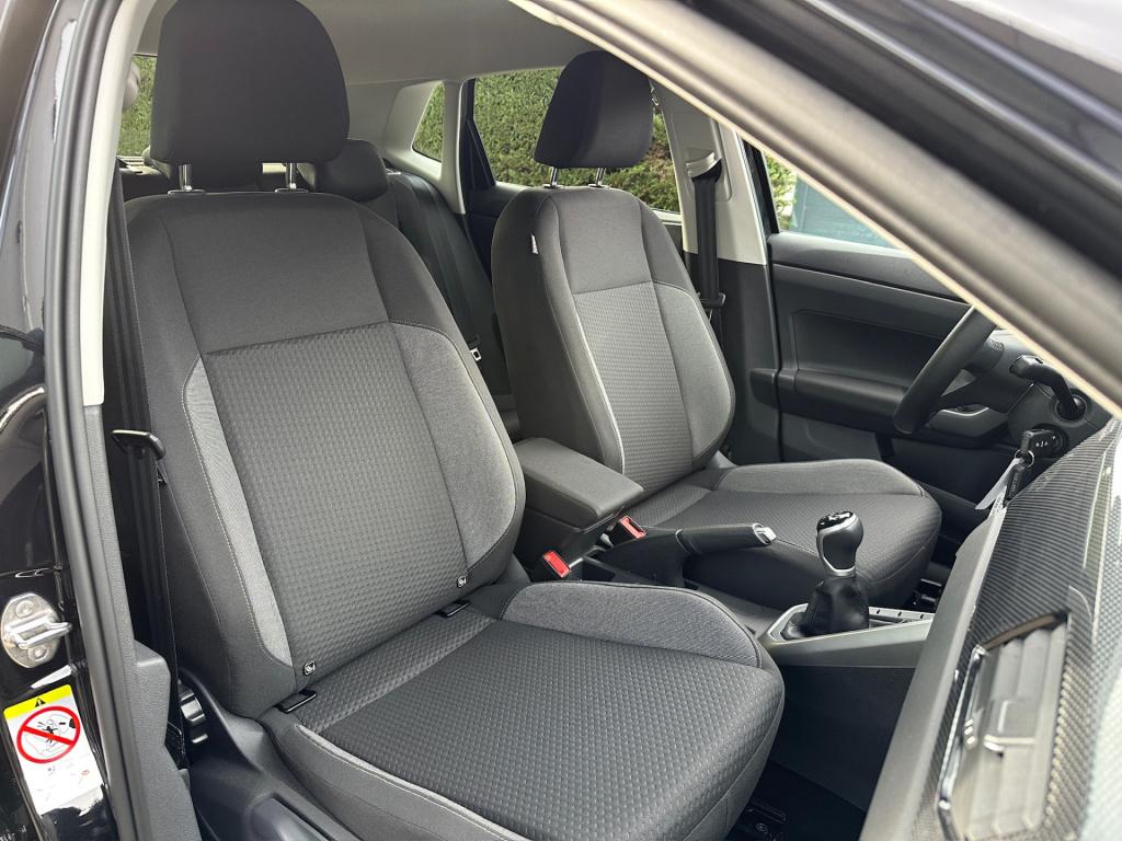 Volkswagen Polo 1.0 tsi life | climate | 4-season | stoelverwarming | carpl