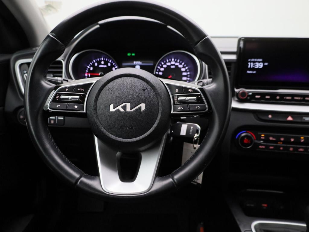 Kia Cee'd 1.0 t-gdi dynamicline | parkeer sensoren | navigatie | apple carp