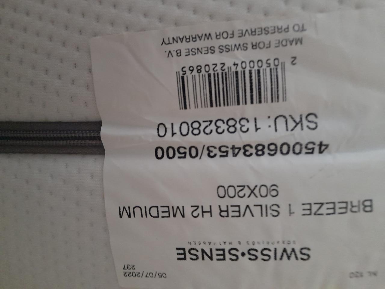 Swiss matras 90 x 200 x 20 ( in goede schone staat )