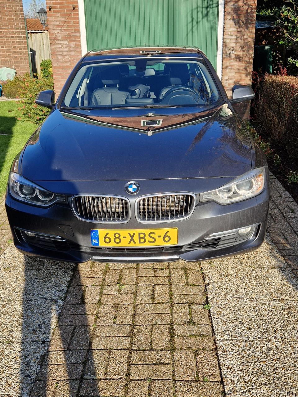 Bmw 320i luxery