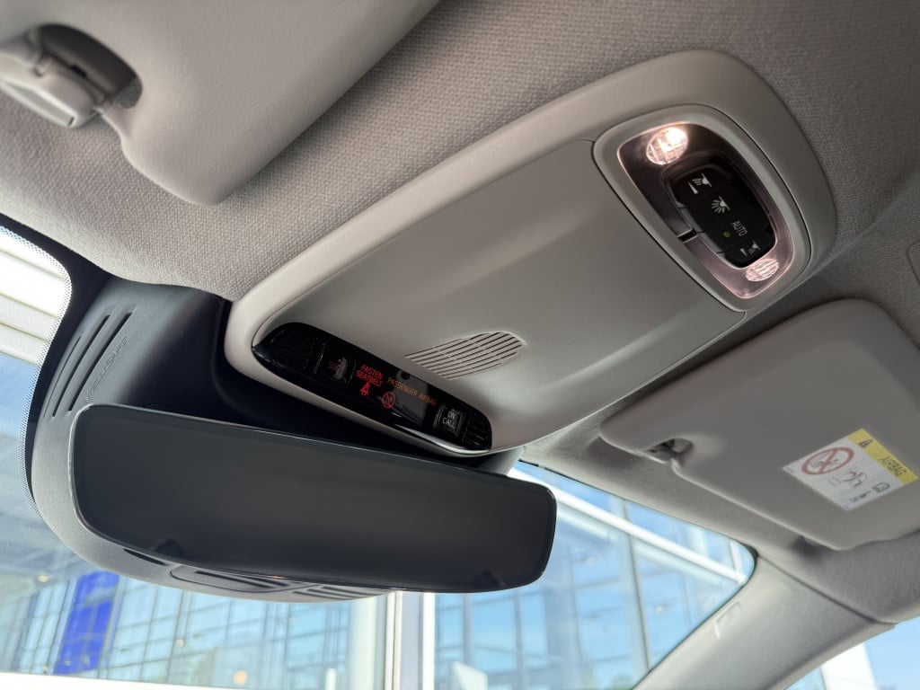 Volvo XC40 t3 160pk momentum | camera| trekhaak| h&k sound| stoelverw| carp