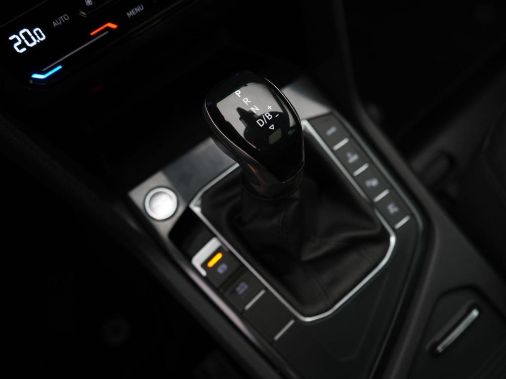 Volkswagen Tiguan 1.4 tsi ehybrid elegance | automaat | apple carplay/ andr