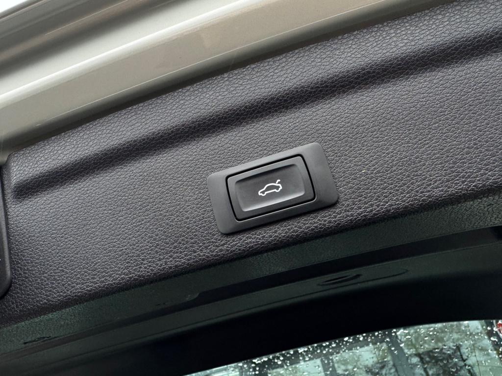 Audi Q3 sportback 35 tfsi pro line * panoramadak * carplay * navigatie * pd