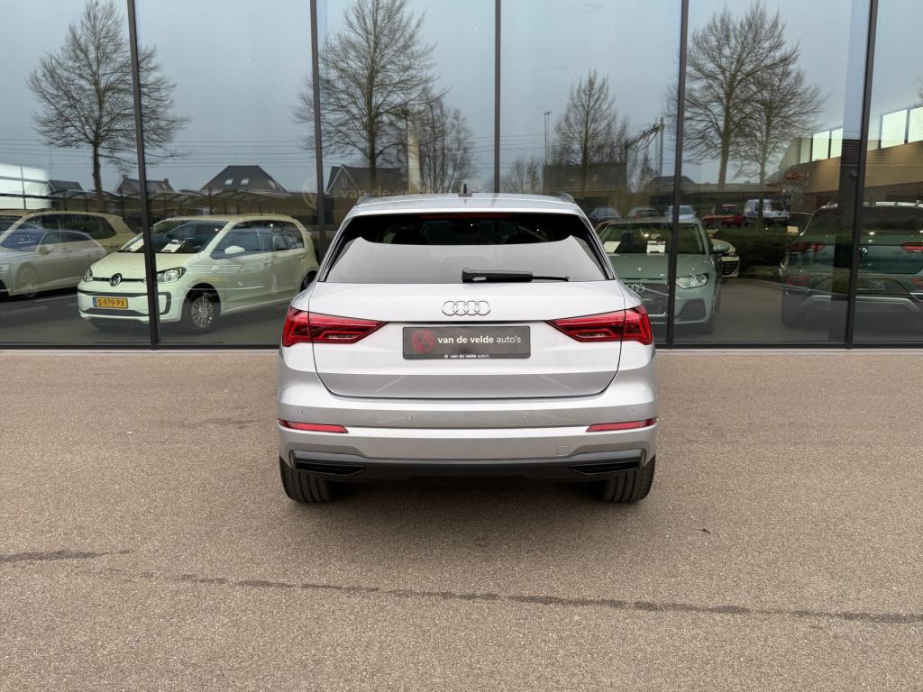 Audi Q3 35 tfsi 150pk s-tronic advanced | trekhaak | zwart optiek | dode ho