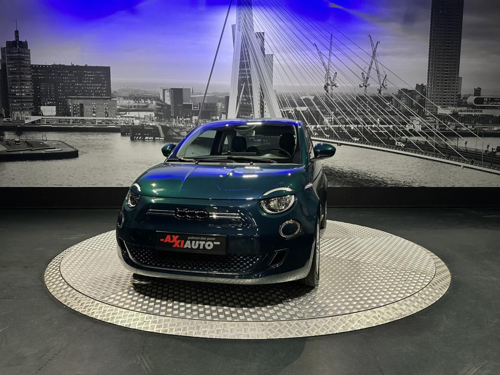 Fiat 500 icon 42 kwh *carplay*camera*