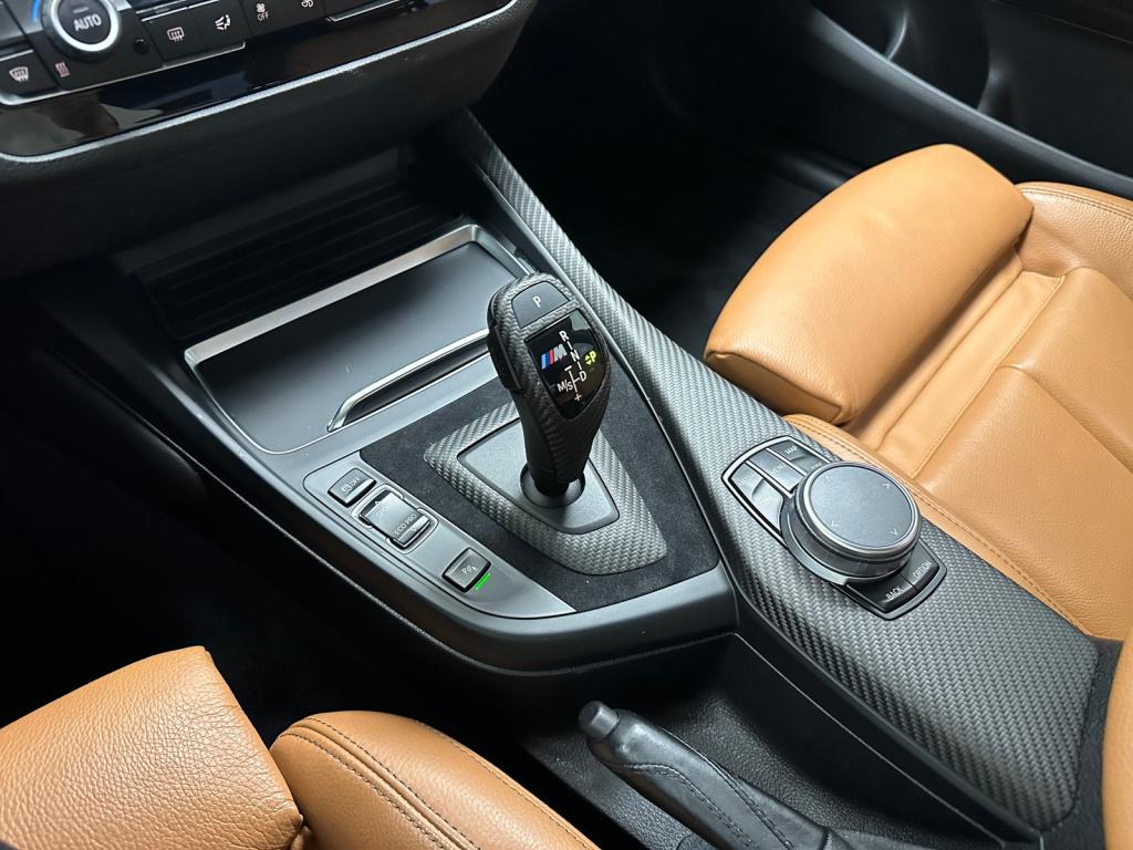 BMW 1 Serie m140i high executive | 460pk | m performance uitlaat | eibach o