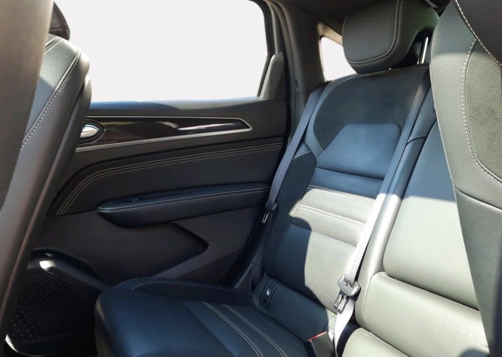 Renault Arkana 1.6 e-tech hybrid 145 e-tech engineered