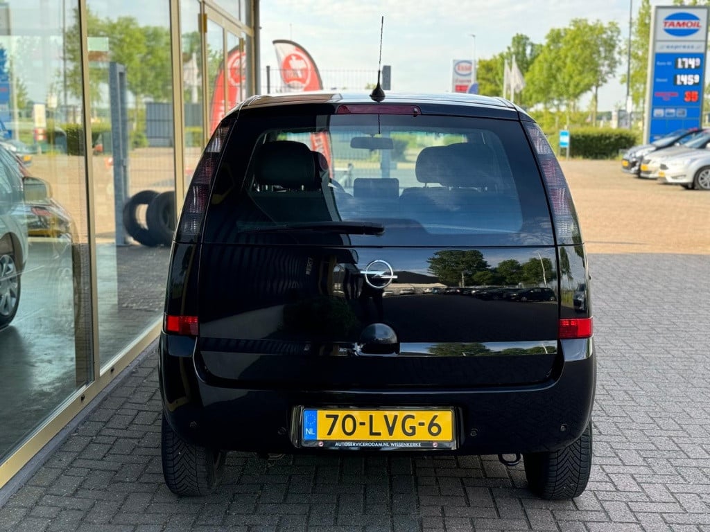 Opel Meriva 1.6-16v cosmo