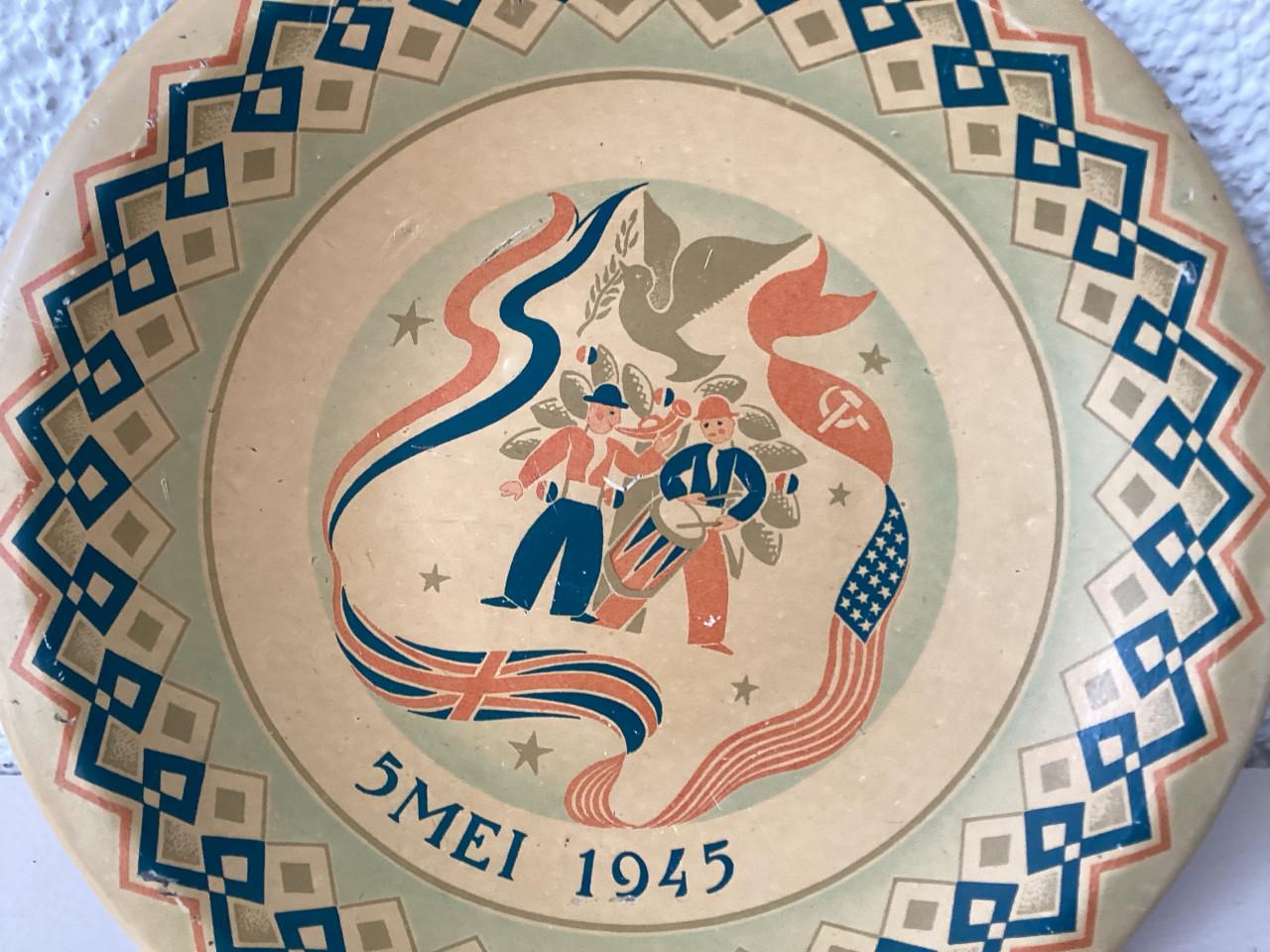 Bordje . Herdenking Bevrijding (5 Mei 1945)