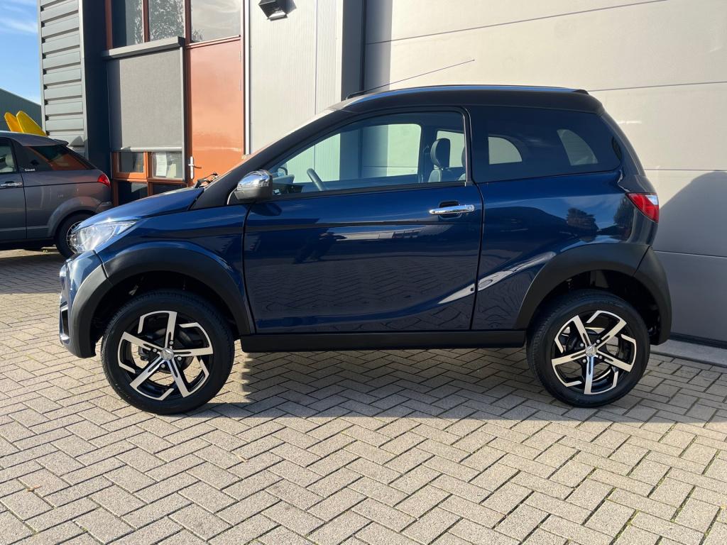 Aixam Crossover brommobiel premium