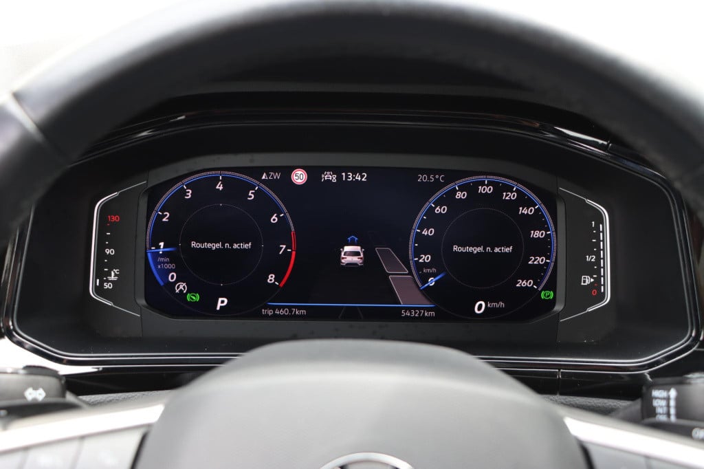 Volkswagen T-roc 1.5 tsi r-line business