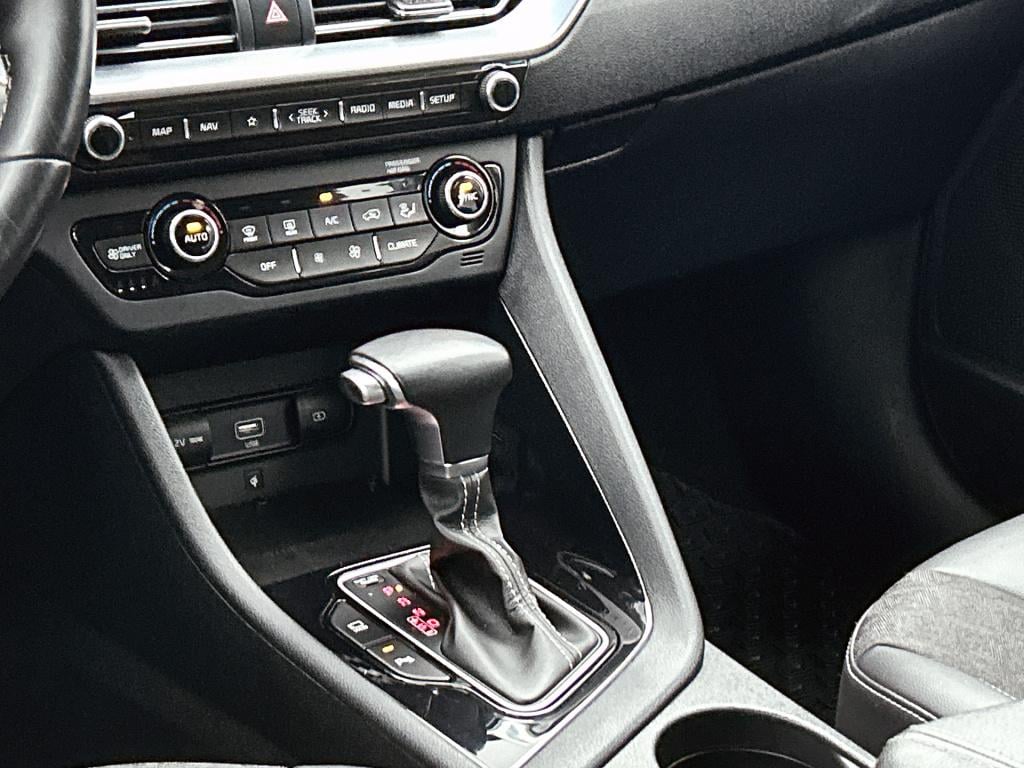 Kia Niro 1.6 gdi hybrid dynamicplusline stoel/stuur verwarming | full led |