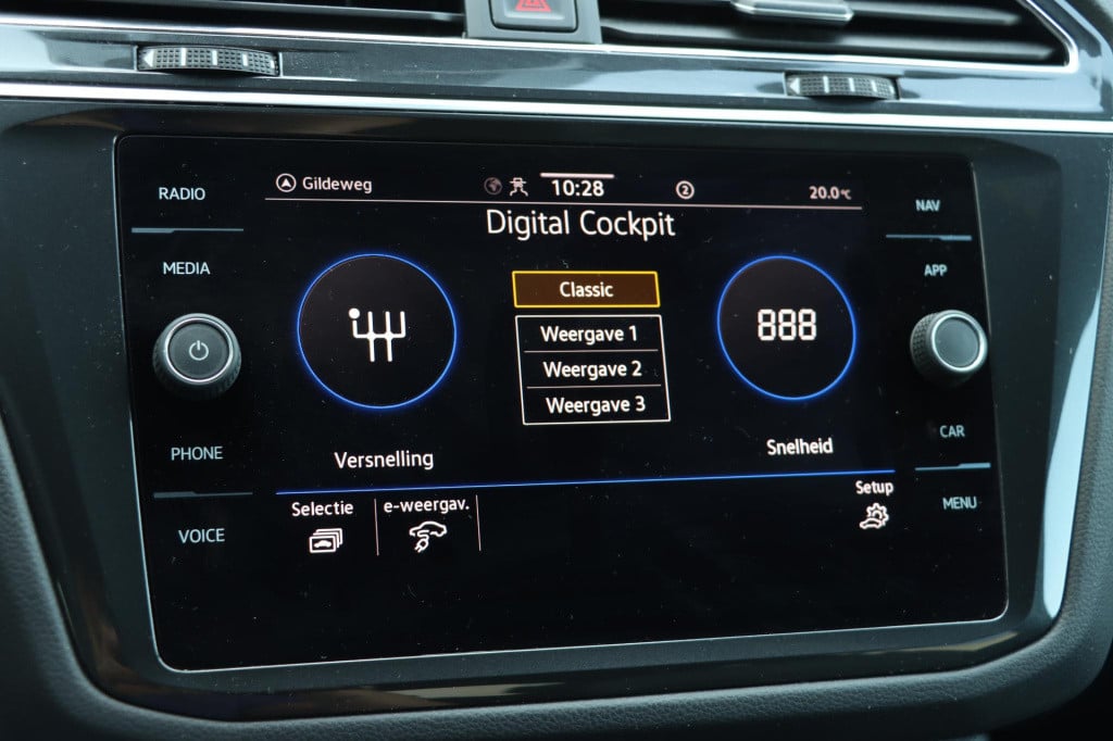 Volkswagen Tiguan 1.4 tsi ehybrid r-line business + 245pk dsg6