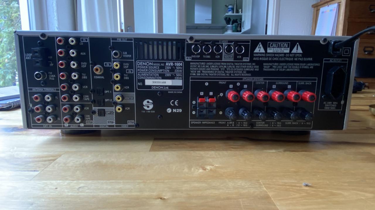 Denon receiver AVR-1604