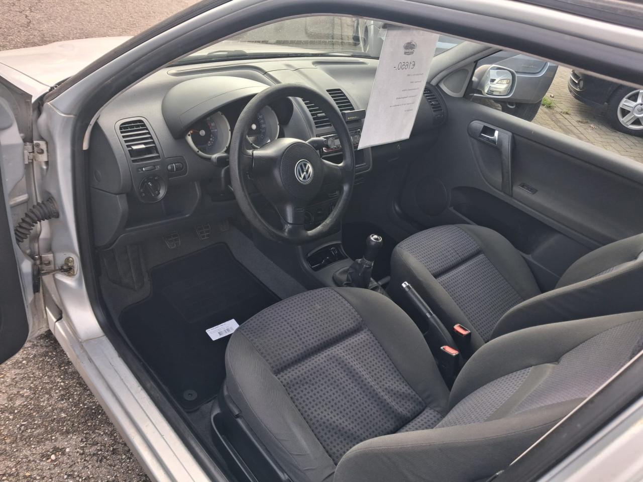 Volkswagen polo 1.4 mpi lage km stand