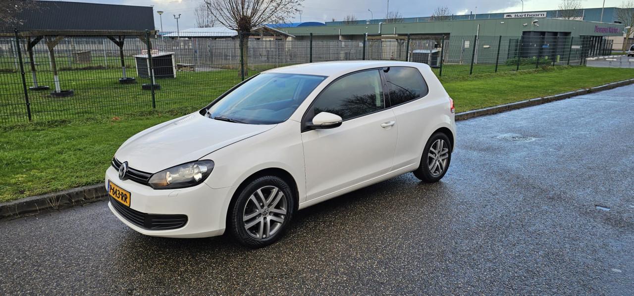 Volkswagen Golf 1.4 Easyline Carplay/Stoelverwarming! Vol Optie's!!