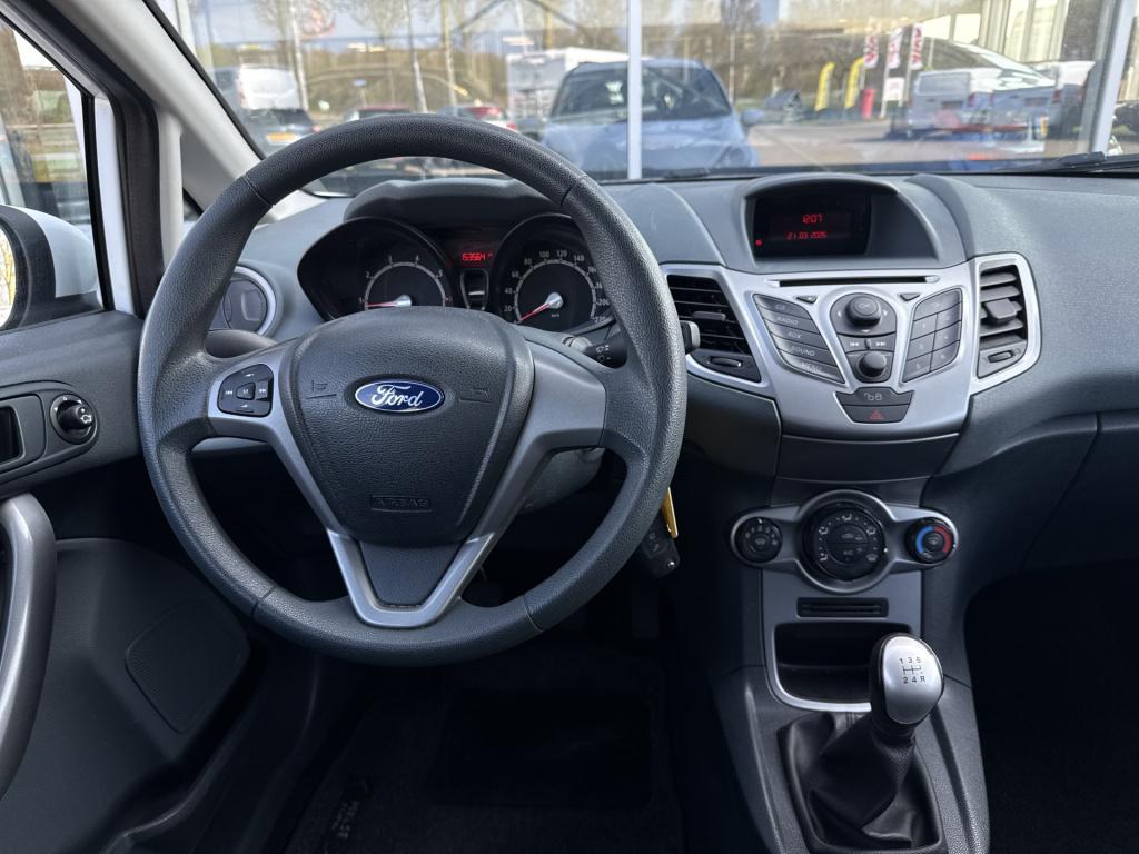 Ford Fiesta 1.25 limited | airco | stoelverw. | sportvelgen